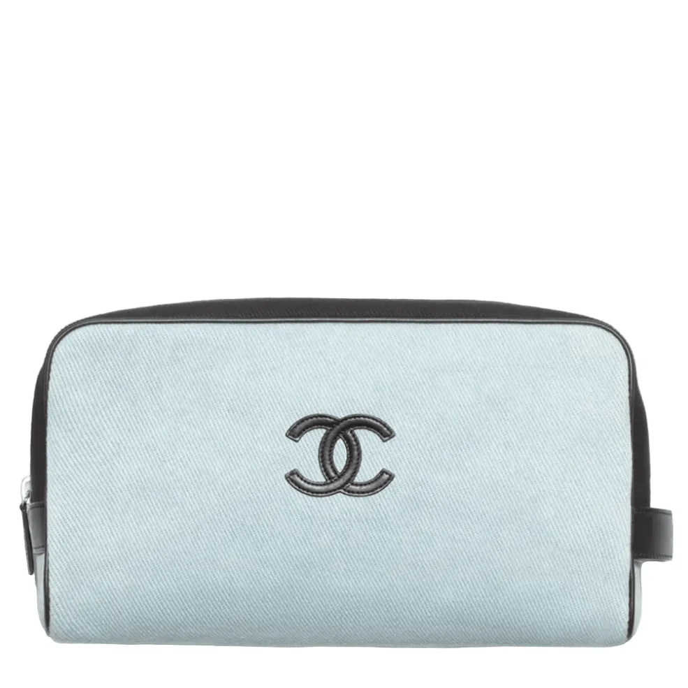Chanel Medium Zipped Pouch Blue / Black
