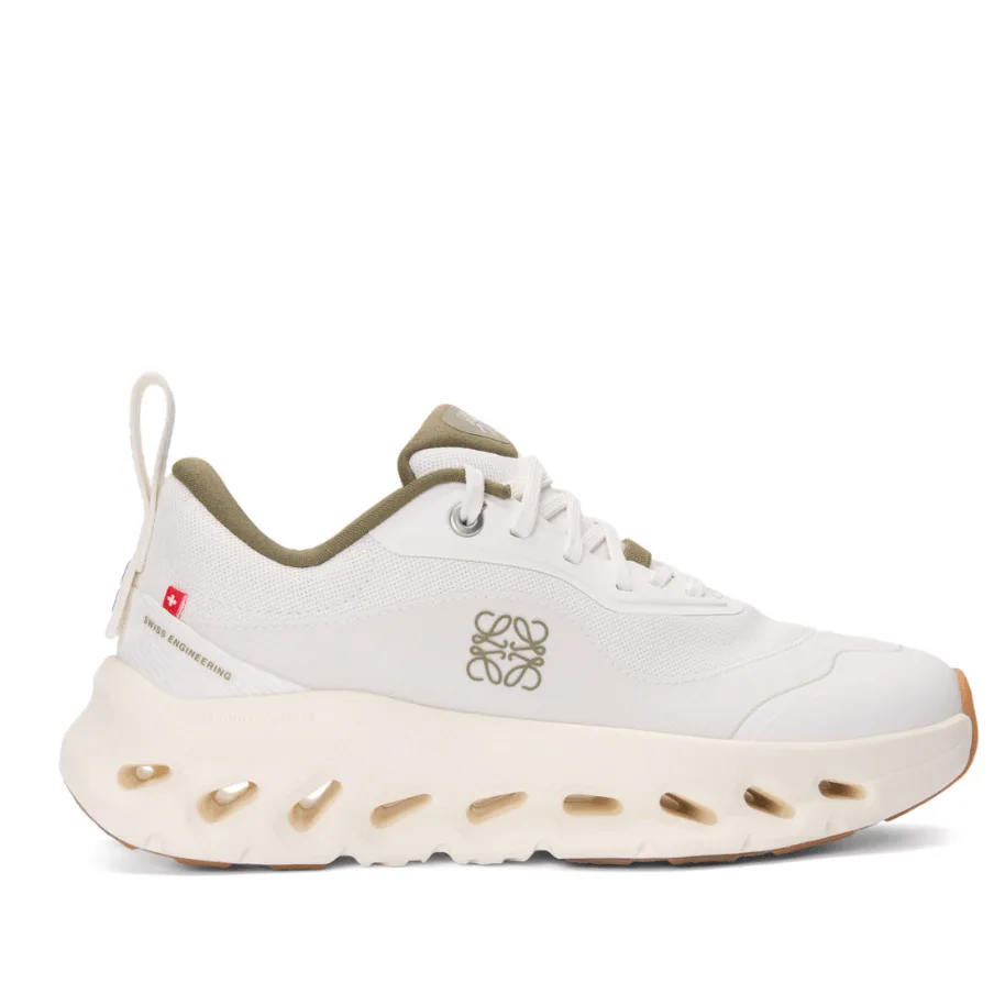 Loewe Cloudtilt On 2.0 sneaker White / Khaki Green