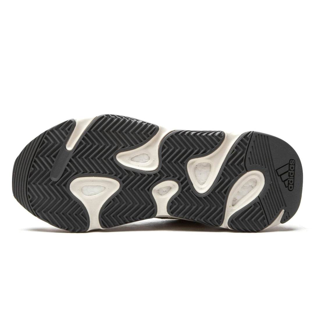 yeezy cream white 700